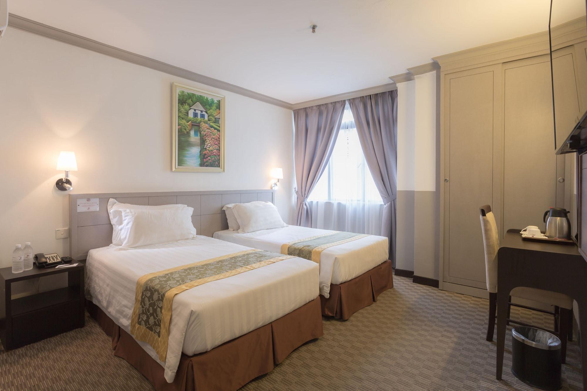 Hallmark Leisure Hotel 3*